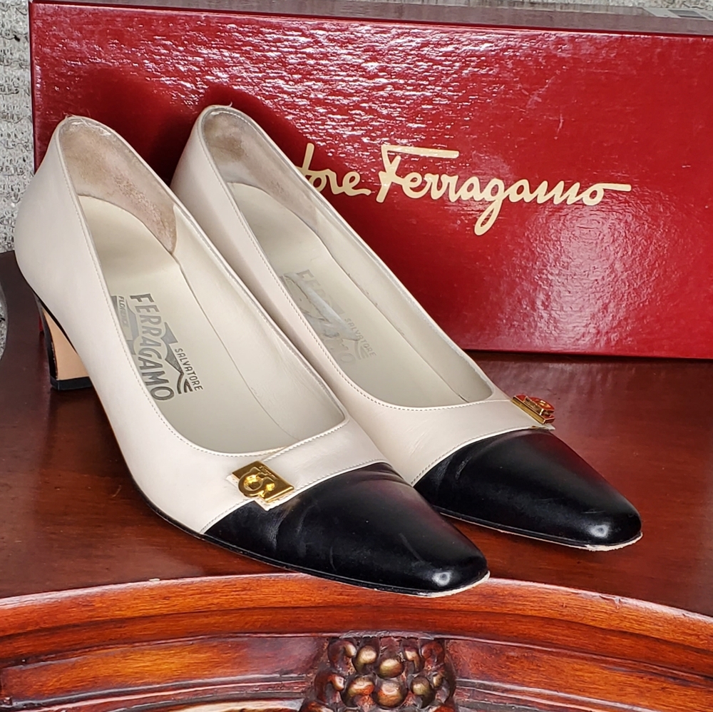 Salvatore Ferragamo Heels - Picture 15 of 16